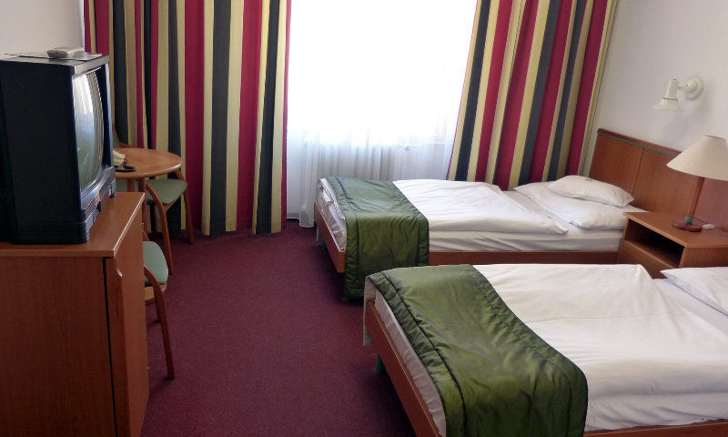 Hotel Griff Budapest Room photo