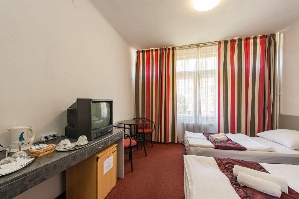 Hotel Griff Budapest Exterior photo